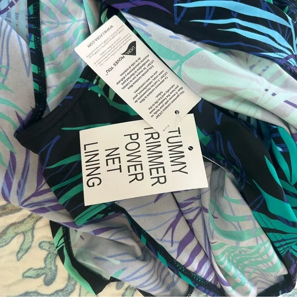 Blair swim suit - Picture 7 of 7